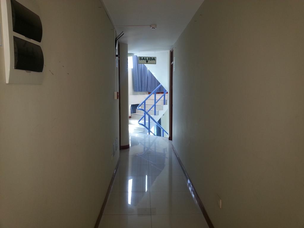 Hostal Puerto Ingles Ilo Exterior photo